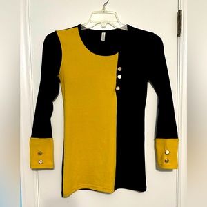 Black and yellow woman’s Tees long sleeve size L Brand YACO